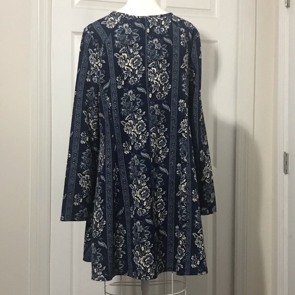Show me your Mumu Harrison dress size X-La… - Picture 4 of 14